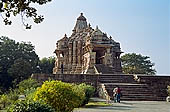 Khajuraho - Chitragupta temple 